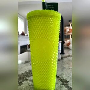 Starbucks glow tumbler Venti